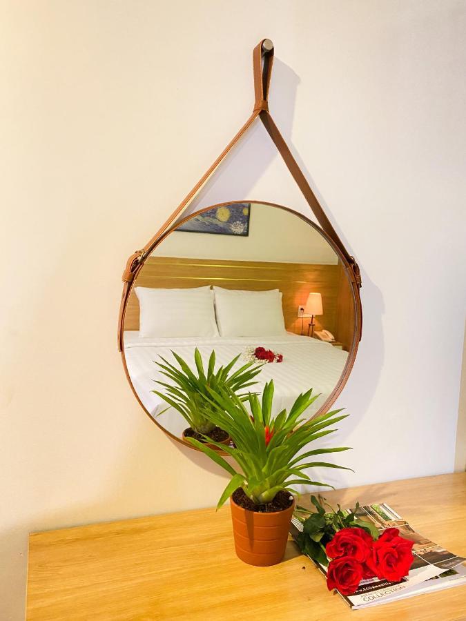 Olwen Hotel Нячанг Экстерьер фото
