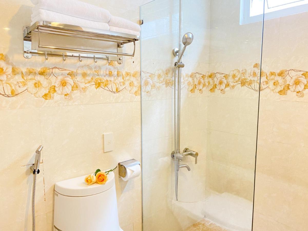 Olwen Hotel Нячанг Экстерьер фото